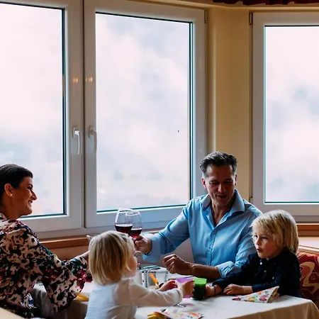 Pitzis - Family Only Szálloda 4*