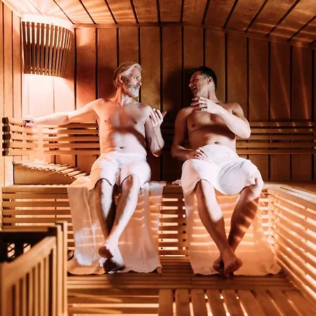 Hotell Pitzis - Family Only