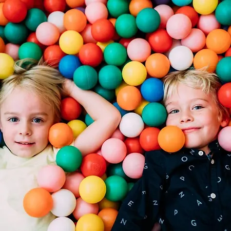 Pitzis - Family Only