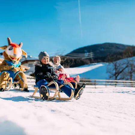 Pitzis - Family Only Hotel
