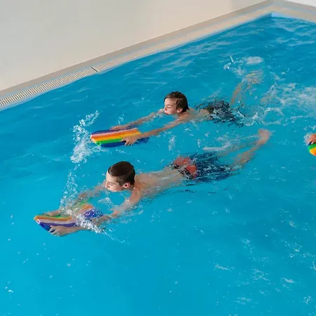 Pitzis - Family Only 4*