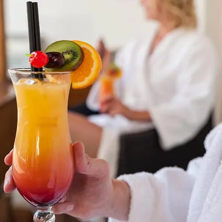 호텔 Pitzis - Family Only