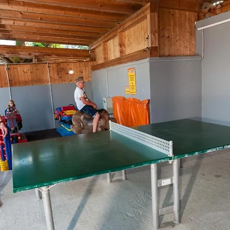 Pitzis - Family Only 호텔